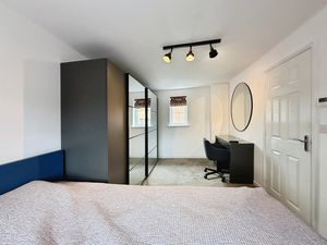Master Bedroom - click for photo gallery
